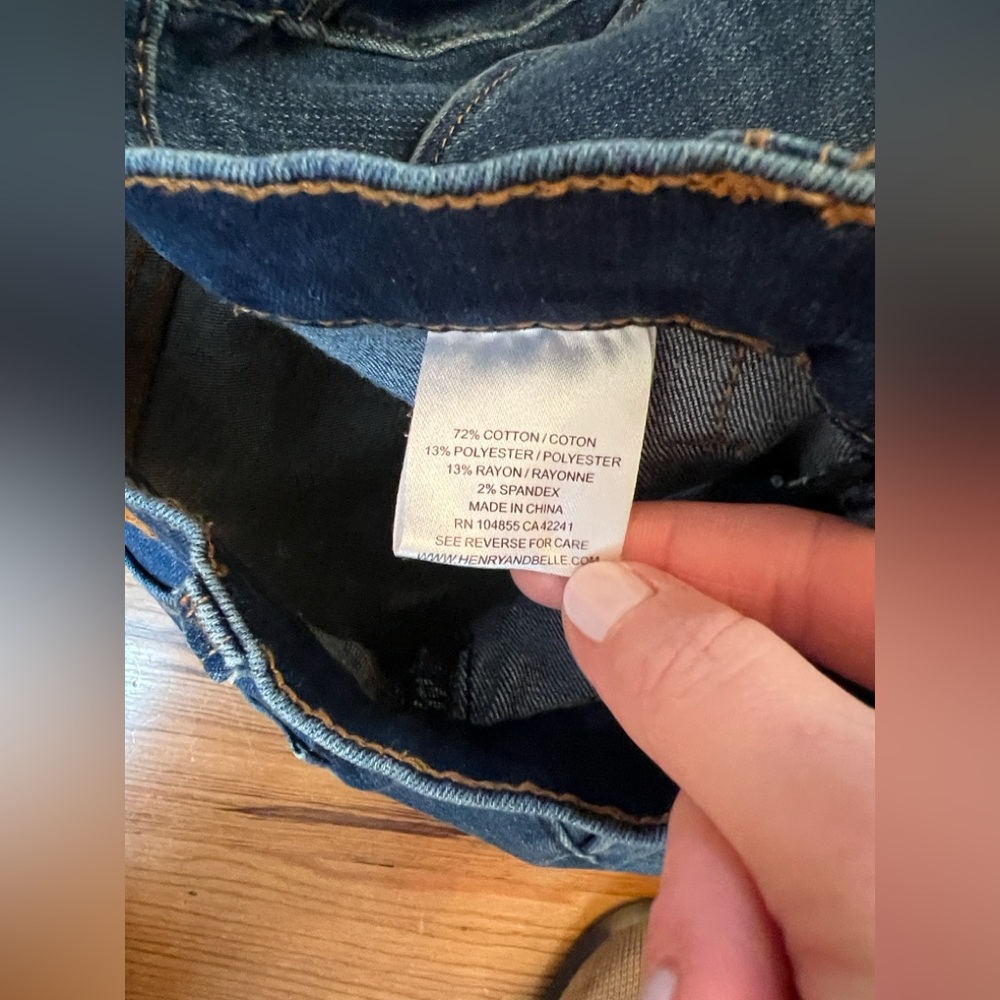 Henry & Belle High Waisted Flare Jeans - Picture 8 of 9